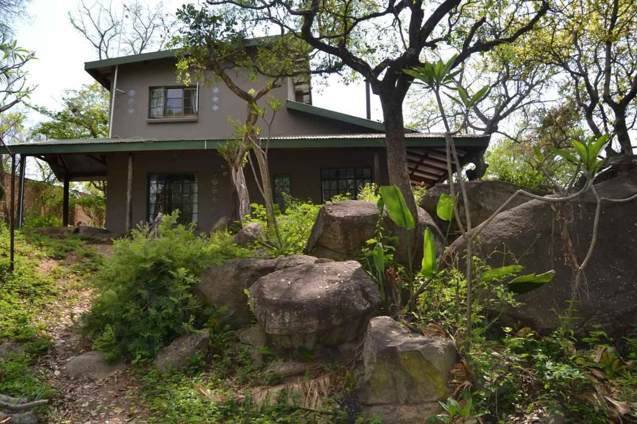 Leopard Tree Retreat Villa Mbombela Exterior photo