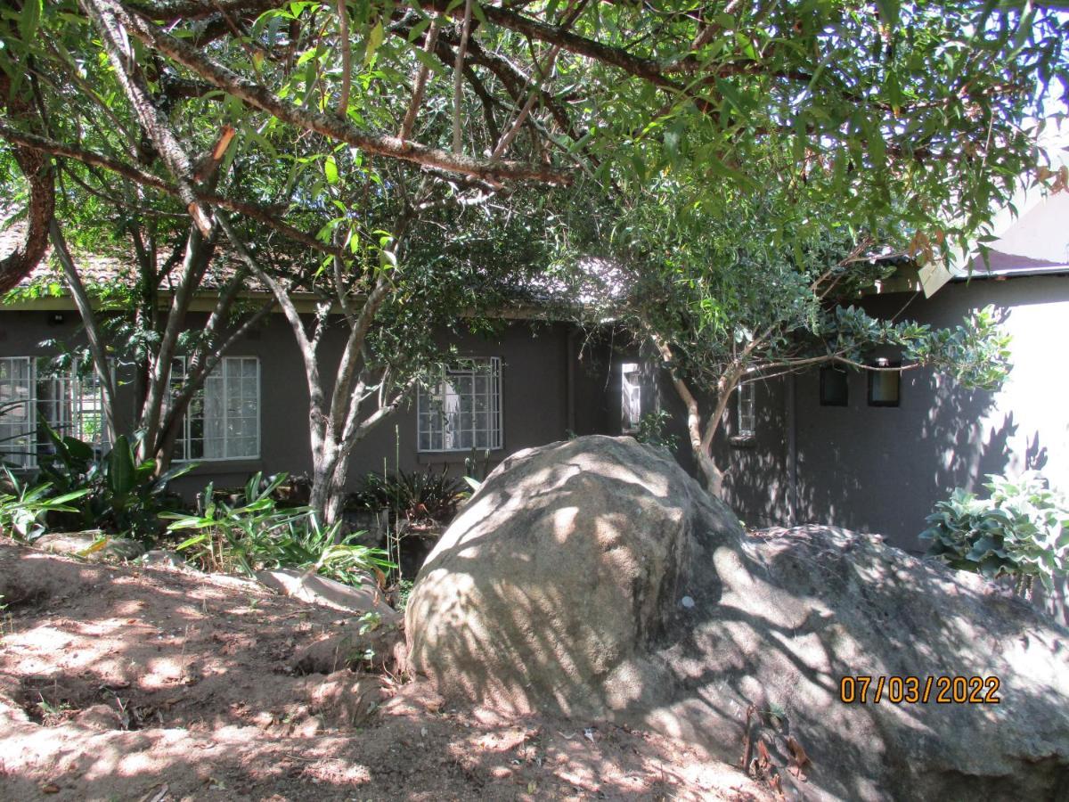Leopard Tree Retreat Villa Mbombela Exterior photo
